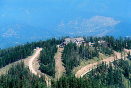 [View of lodge from further up the mountain.]