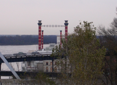 [Red stacks topped with black and ringed with gold. These are made to look like steamboat smoke stacks. This 