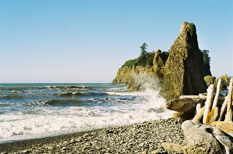 [Ruby Beach waterspray.]