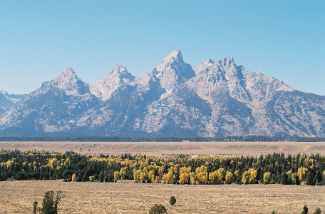 [View of most of Grand Tetons mountain range.]